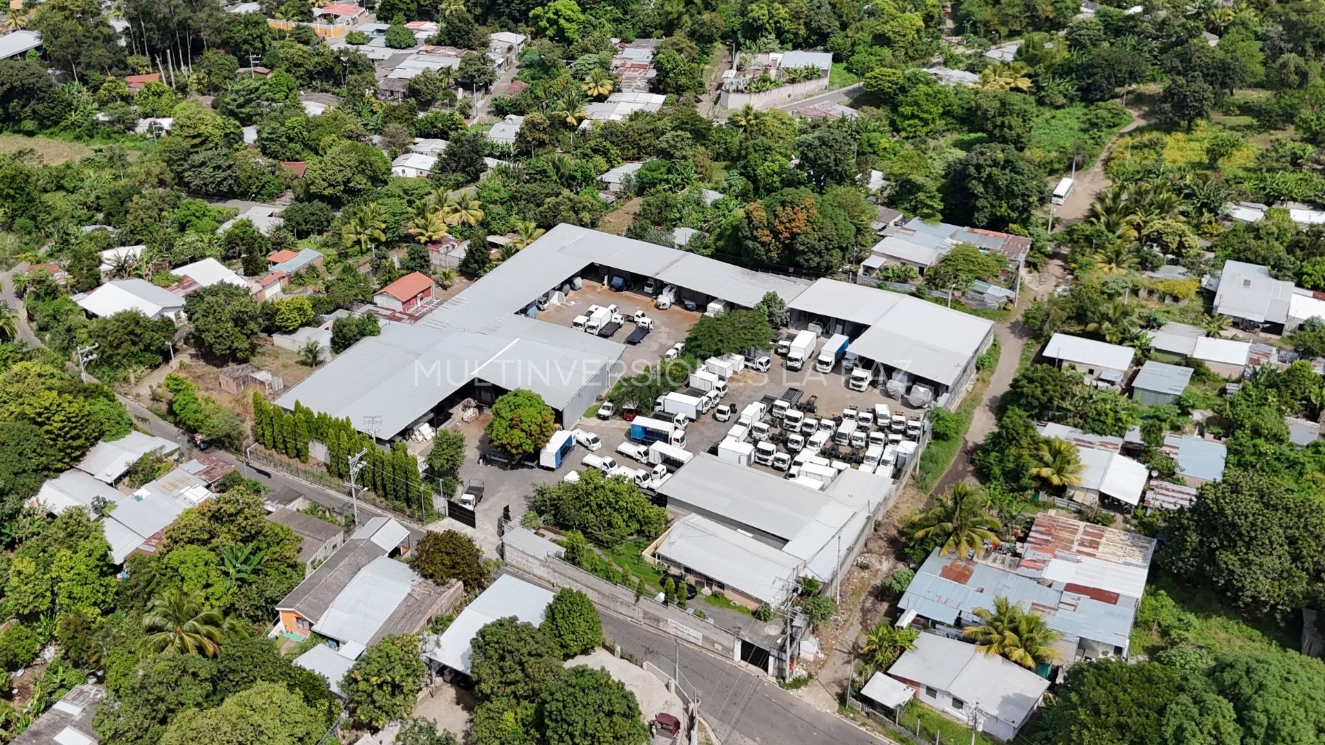 Terreno en venta - Lourdes Colón 001